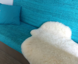 Ensemble de Housses, coussins et poufs pour un gîte, Tissu aquaclean collection Houlès