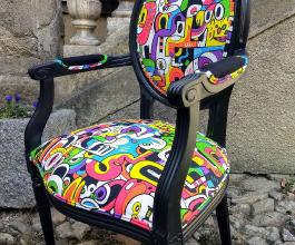 Fauteuil Cabriolet, garniture contemporaine, Tissu collection Jon Burgerman by Kirbydesign