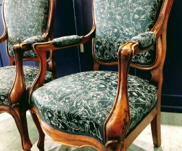 Fauteuils Louis Philippe, garniture traditionnelle, Tissu Jean-Paul Gaultier by Lelievre